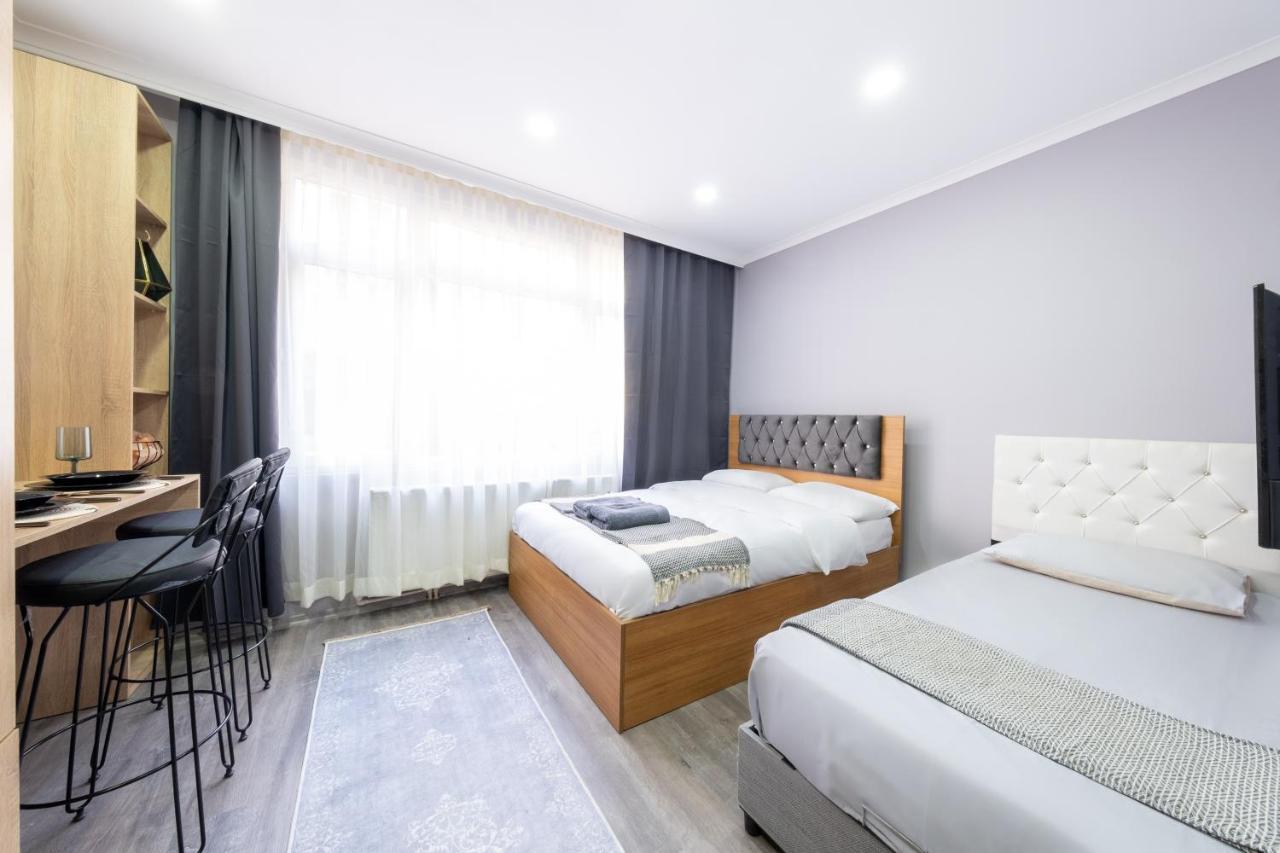 Kral Hotel Istanbul Exterior photo